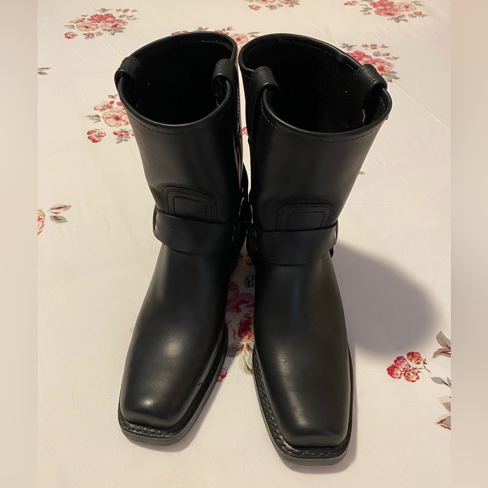 Frye 8R Harness Boots 9 New - Picture 5 of 14